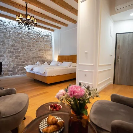 Luxury Lav 3* Задар