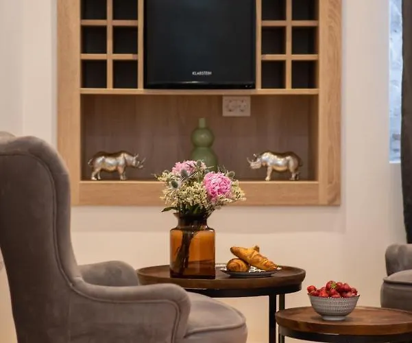 Guest house Luxury Lav 3*